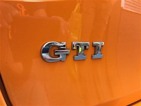 Volkswagen Golf - 2.0 TFSI GTI DSG Full options Oranje Is er maar 1 van - 1