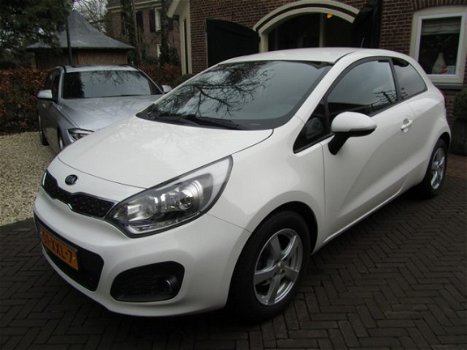 Kia Rio - 1.2 CVVT Plus Pack, Airco, Lichtmetalen velgen, 1e Eigenaar - 1