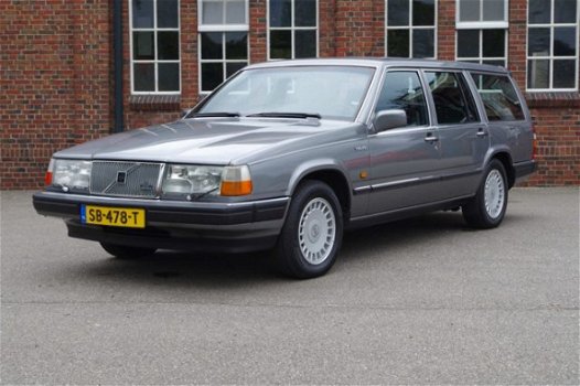 Volvo 760 - 2.8 GLE Estate - 1