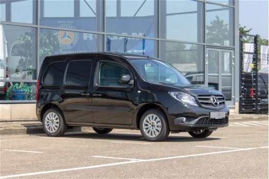 Mercedes-Benz Citan - 111 CDI BlueEFFICIENCY I Van € 20.344 voor € 18.716 - 1