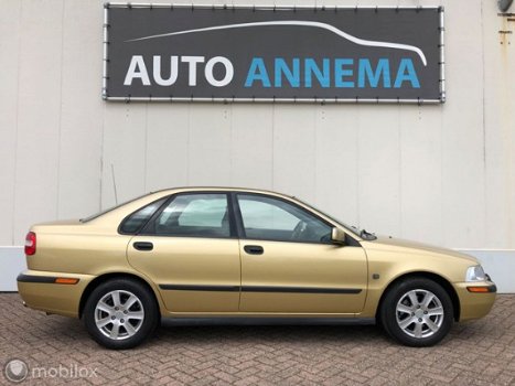 Volvo S40 - 1.6 16v met airco - 1