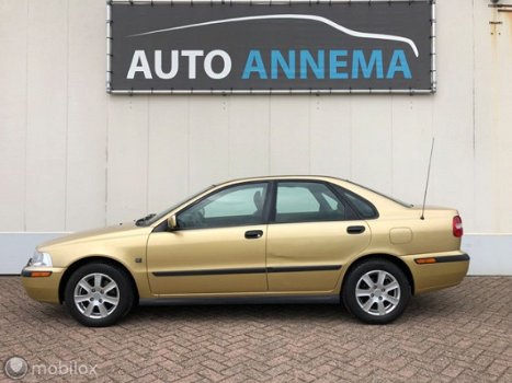 Volvo S40 - 1.6 16v met airco - 1