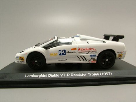 1:43 WhiteBox Lamborghini Diablo VT-R Roadster racer - 3
