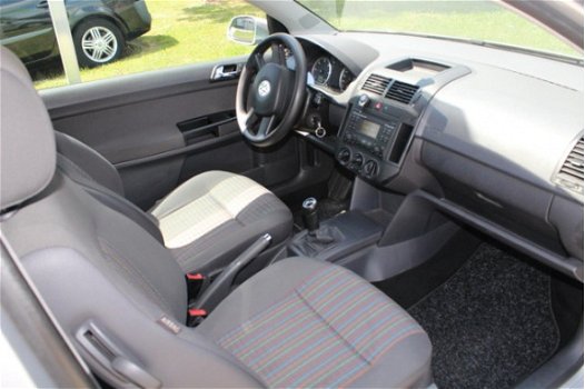 Volkswagen Polo - 1.4 TDI Optive Airco Navigatiesysteem - 1