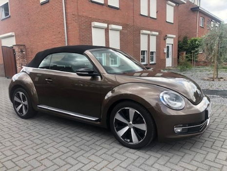 Volkswagen Beetle Cabriolet - 1.4 TSI Sport - 1