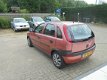 Opel Corsa - 1.2-16V 5 Drs Bj 2001 Automaat Airco Rijd als nieuw - 1 - Thumbnail