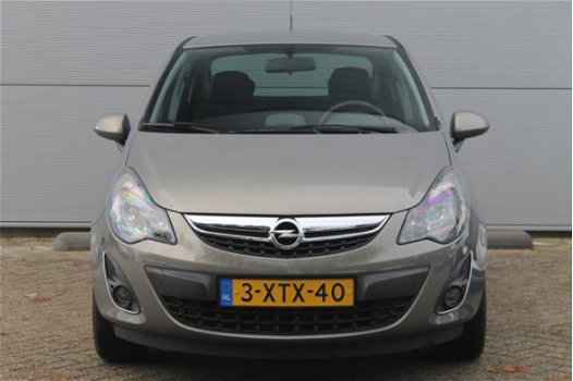 Opel Corsa - 1.2-16V BlitZ/nav/pdc - 1