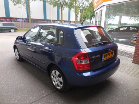 Kia Cerato - 1.6 5DR LX Airco - 1