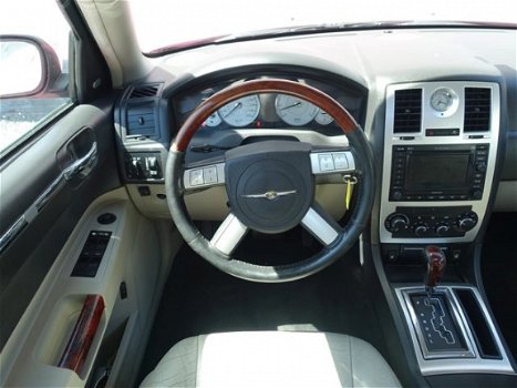 Chrysler 300C - 3.5 V6 Aut - VIP LIMOUSINE -- LPG - Full options - 1