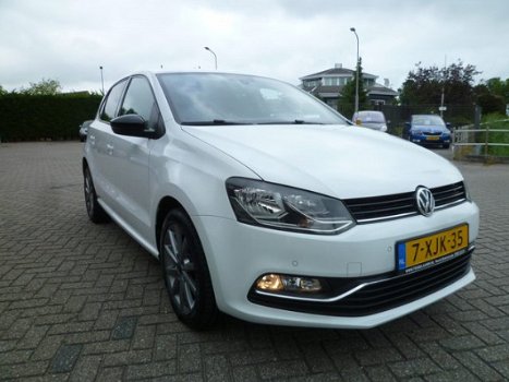 Volkswagen Polo - 1.2 TSI First Edition Rijklaarprijs1e eigenaar - 1