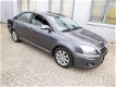 Toyota Avensis - 1.8 16V VVT-i Luna - Sedan - 1 - Thumbnail