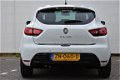 Renault Clio - TCe 90 Limited | Parelmoer lak | PDC | Navi | Airco | Cruise | LM velgen 16