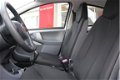 Toyota Aygo - 1.0-12V Access 5 DEURS/ AIRCO/ RADIO CD - 1 - Thumbnail