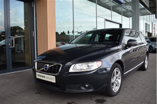 Volvo V70 - 2.0 D4 Nordic Driver Support-Line en Nordic Plus Line - 1