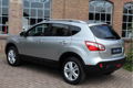 Nissan Qashqai - 1.6 Tekna Navigatie, Leder, Pano dak, Camera, Full option, 87.484 km - 1 - Thumbnail