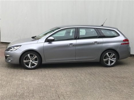 Peugeot 308 SW - 1.2 PureTech 110pk /Navi / 17inch / Parkeersens - 1