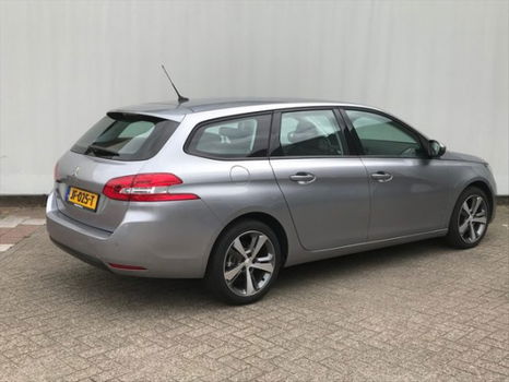 Peugeot 308 SW - 1.2 PureTech 110pk /Navi / 17inch / Parkeersens - 1