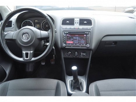 Volkswagen Polo - 1.4i Team Cruise Navi Bluetooth Airco Stoelverw - 1