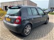 Renault Clio - 1.5 dCi Initiale zeer netjes maar tik in de motor - 1 - Thumbnail