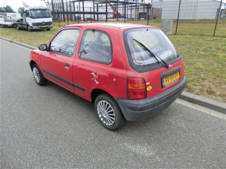 Nissan Micra - 1.0 - 1