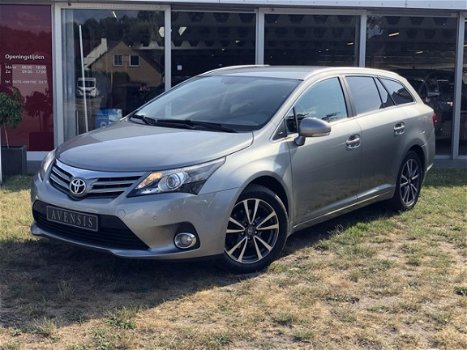 Toyota Avensis - 1.8 VVT-i 147pk Dynamic Business | Navi | PDC | 17inch | Keyless - 1