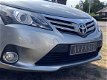 Toyota Avensis - 1.8 VVT-i 147pk Dynamic Business | Navi | PDC | 17inch | Keyless - 1 - Thumbnail