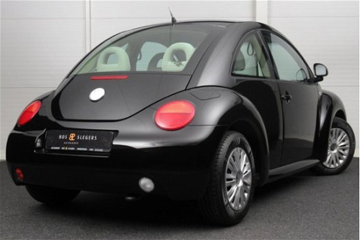 Volkswagen New Beetle - 1.9 TDI 66KW Highline NAVI - 1