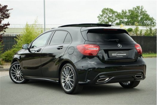 Mercedes-Benz A-klasse - 220 d AMG Prestige A220 Panoramadak|Stoelverwarming|Automaat| - 1