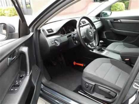 Volkswagen Passat - 1.4 TSI Comfortline BlueMotion - 1