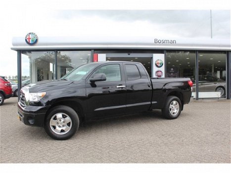 Toyota Tundra - Limited 5.7 V8 4x4 Double Cab - 1