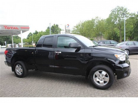 Toyota Tundra - Limited 5.7 V8 4x4 Double Cab - 1