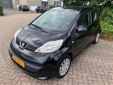 Peugeot 107 - 1.0-12V XR //*AIRCO*// APK - 1