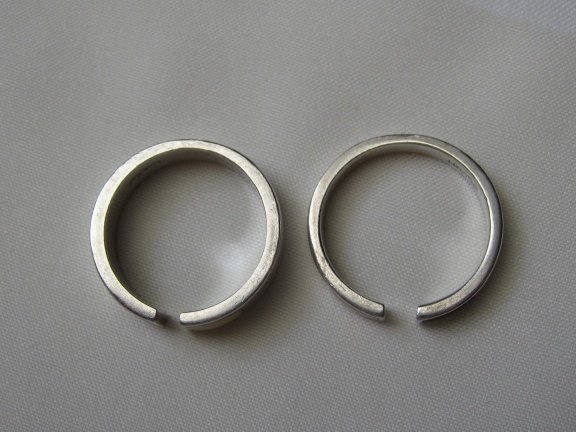 Zilveren ring maat 18.1 zwart off white emaille Espritt - nr. 1