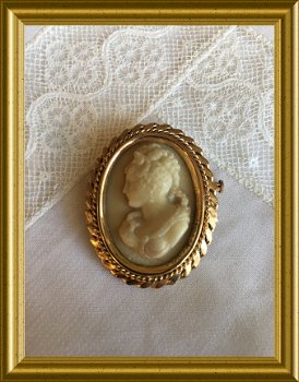 Vintage broche : glas camee - 1