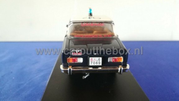 Alfa Romeo Giulia 1600 super 1972 Carabibieri 1:43 Atlas - 3