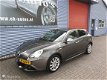 Alfa Romeo Giulietta - 1.4 T Distinctive 170pk. Sport, LM, ECC - 1 - Thumbnail