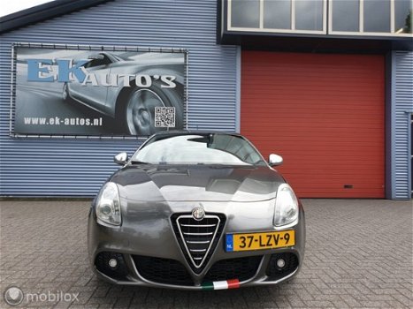 Alfa Romeo Giulietta - 1.4 T Distinctive 170pk. Sport, LM, ECC - 1
