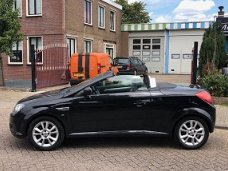 Opel Tigra TwinTop - 1.8-16V Sport 2005 Airco Navi Stoelverwarming Rijdt super