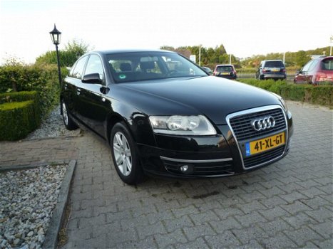 Audi A6 - 2.4 - 1