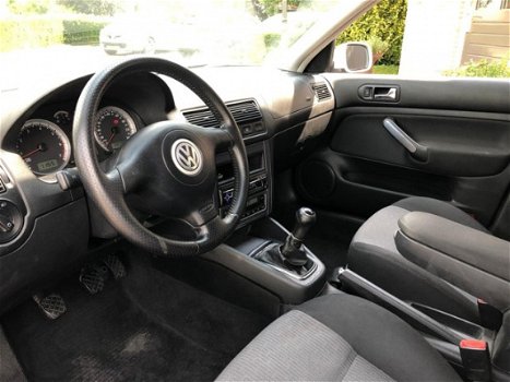 Volkswagen Golf - 1.4-16V Ocean -5 Deurs- Nieuwe APK- Clima - 1