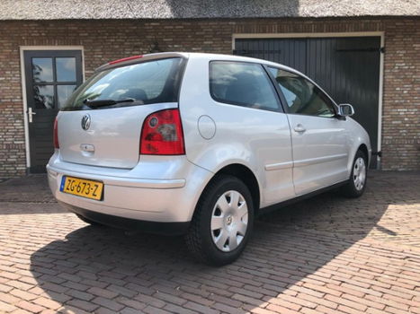 Volkswagen Polo - 1.4-16V Sportline Nieuwe APK - 1