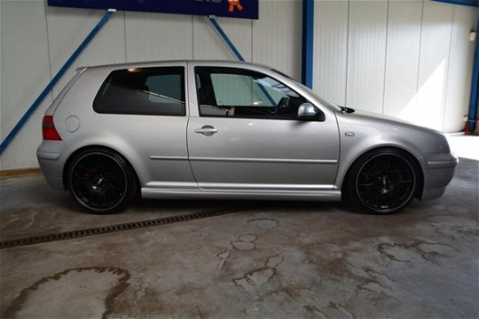 Volkswagen Golf - 1.8-20V Turbo GTI Edition 25 Jaar Jubileum uitvoering - 1