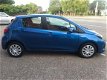 Toyota Yaris - 1.5 Hybrid Business Plus - 1 - Thumbnail