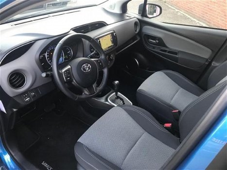 Toyota Yaris - 1.5 Hybrid Business Plus - 1