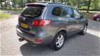 Hyundai Santa Fe - 2.2 CRDi Style 5Pers, 1718kg, Clima, Nap - 1 - Thumbnail