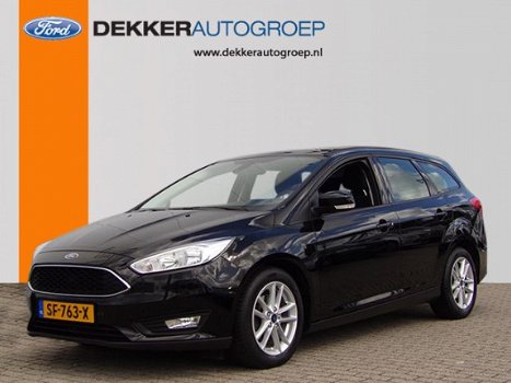 Ford Focus Wagon - Trend 1.5 TDCi 120 pk Automaat met Navigatie - 1