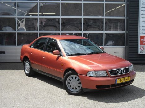 Audi A4 - 2.6 110KW - 1