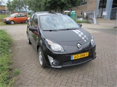 Renault Twingo - 1.2 Acces SPORT/LM velgen/Mistlampen/C.V./STUURBEKRACHTIGING