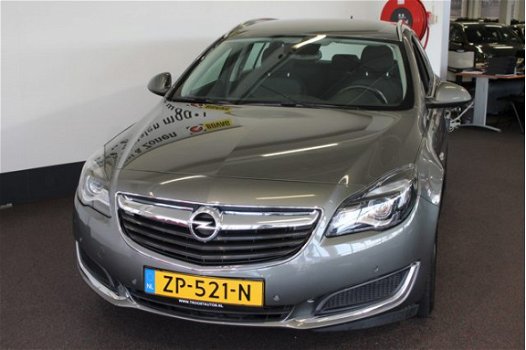 Opel Insignia Sports Tourer - 1.6T Innovation navigatie / cruise control / climate control / automaa - 1