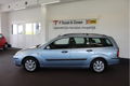 Ford Focus Wagon - 1.6-16V Futura climate control / lederen bekleding - 1 - Thumbnail